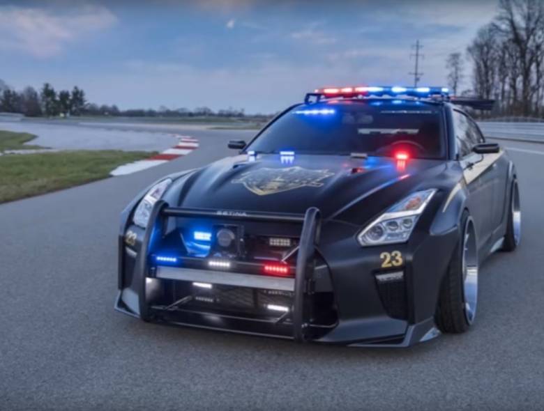 Nissan transforma o GT-R na mais extrema Viatura de Polícia